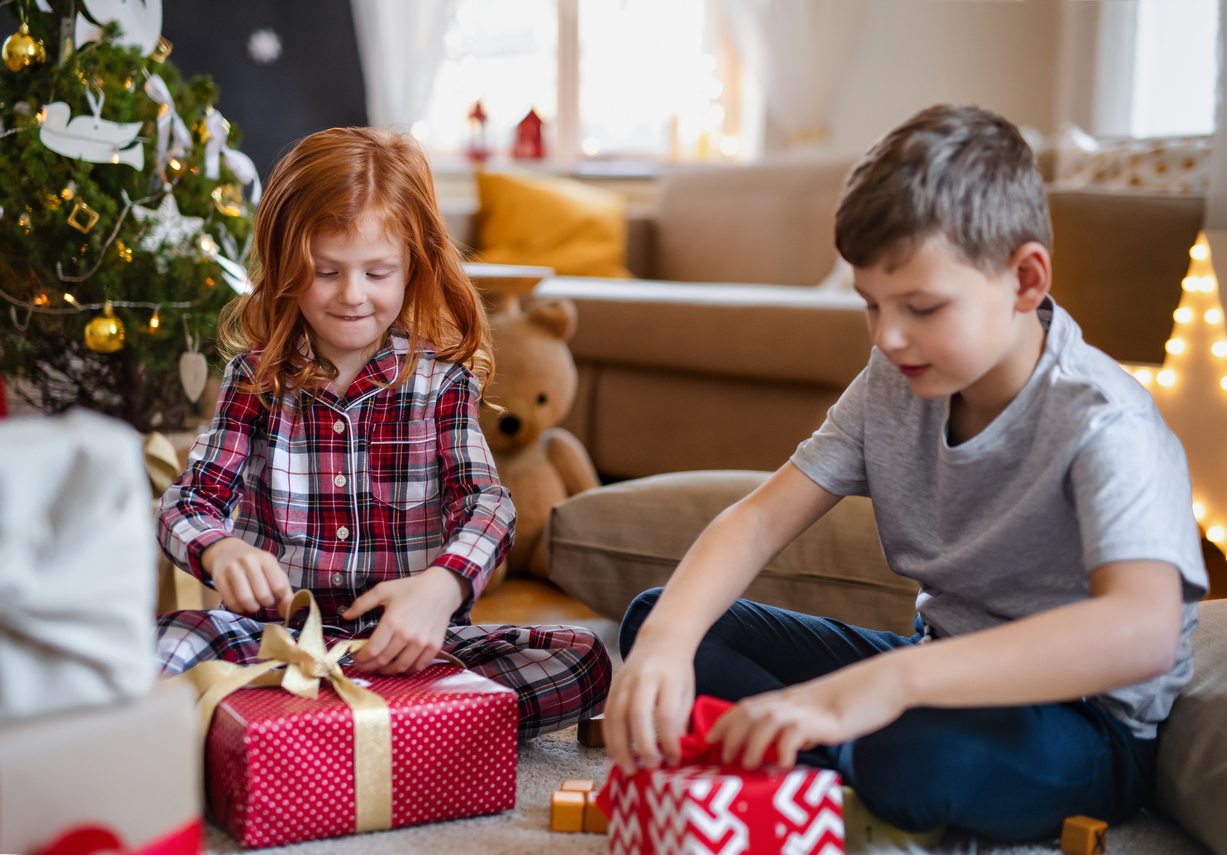 Gift Giving Tips for Co-Parents
