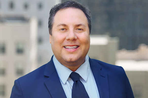 Nathan  Julius Photo